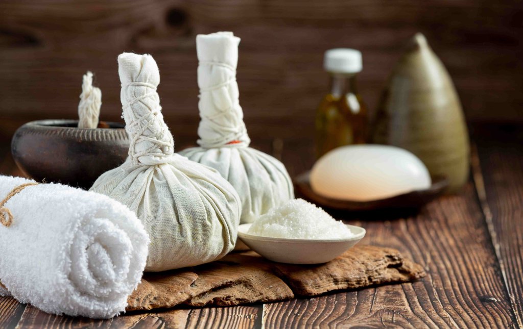 herbal-spa-treatment-equipments-put-wooden-floor2.jpg herbal-spa-treatment-equipments-put-wooden-floor2.jpg