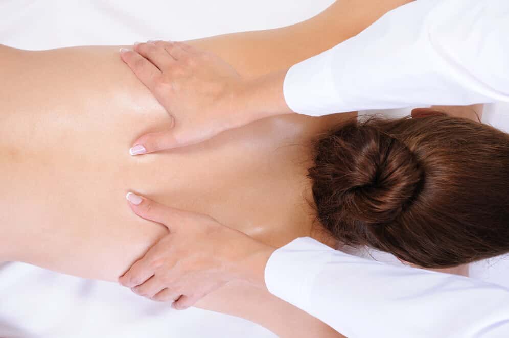 healthy-back-massage-young-woman-white-background_186202-5231.jpg healthy-back-massage-young-woman-white-background_186202-5231.jpg