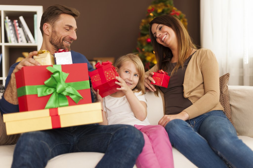 family-moment-in-christmas-morning.jpg family-moment-in-christmas-morning.jpg