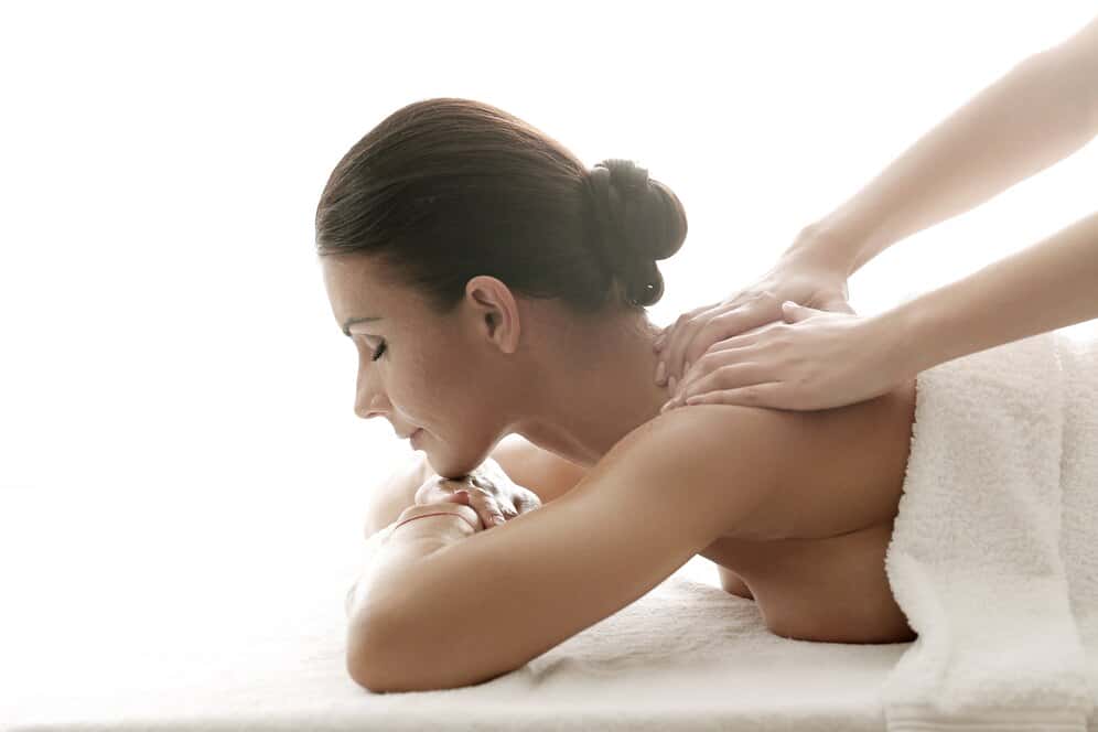 woman-receiving-relaxing-massage-spa_144627-33154.jpg woman-receiving-relaxing-massage-spa_144627-33154.jpg
