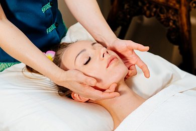 Подарочный сертификат на Новый год коллегам на СПА-программу "SPA для лица"